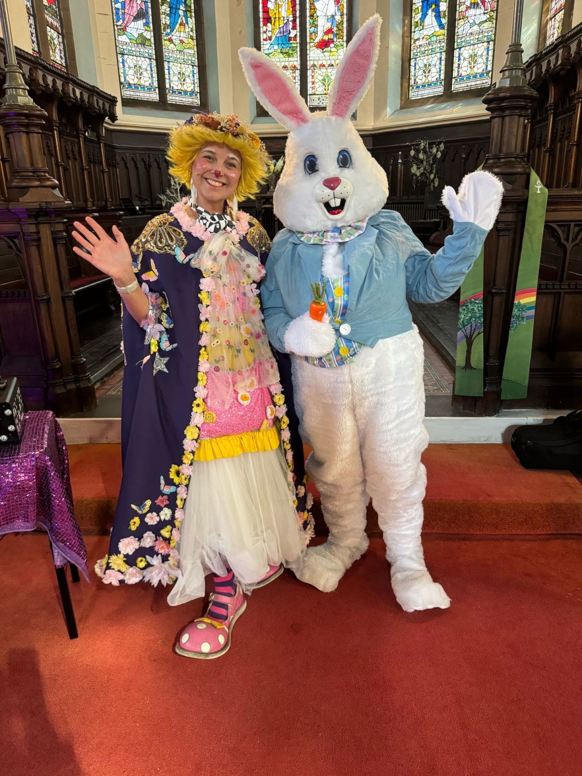 Monton locals unite to reimburse clown’s stolen Easter&nbsp;donations